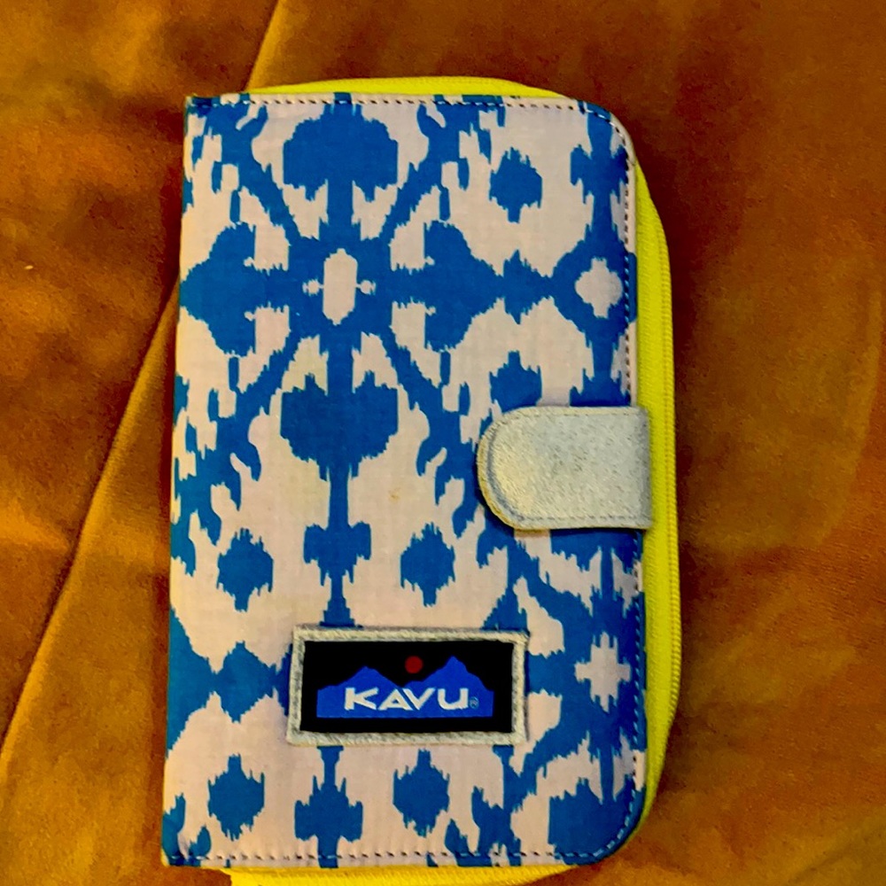 Teal, Yellow and Gray Kavu Wallet